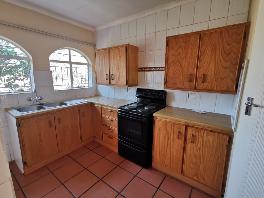 To Let 3 Bedroom Property for Rent in Dassie Rand North West